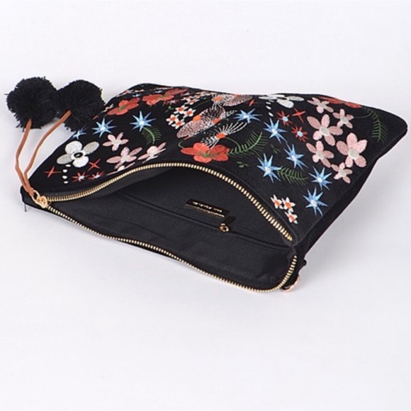 1 LEFT! Embroidered Velvet Clutch - Picture 6 of 7